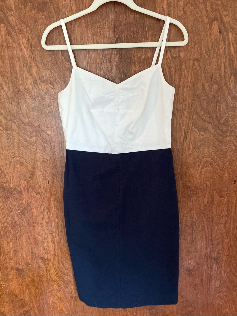 Banana Republic Colorblock Sheath Dress Ivory Blue Size 4 Sweetheart Neck Pencil - Picture 2 of 8